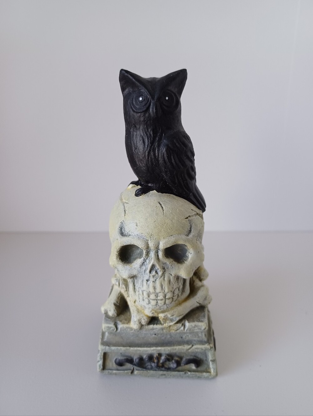 Skull And Owl Halloween Small Decor Piece Holiday Seasonal Decorations Spooky